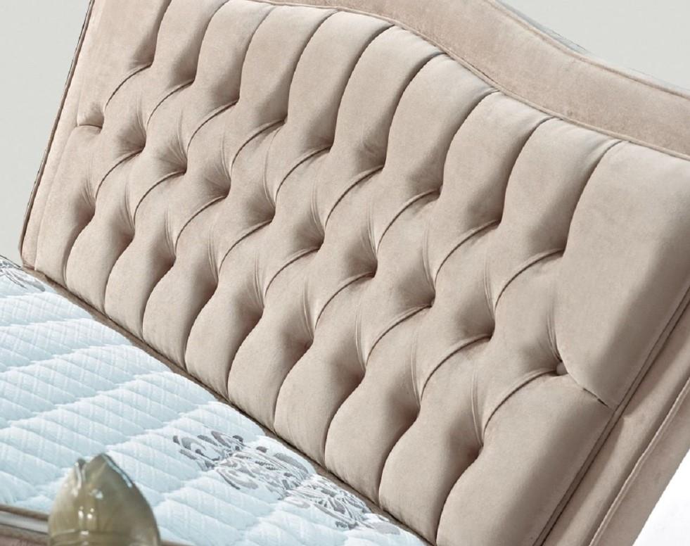 Golden Delux Çıkarılabilir Kılıflı