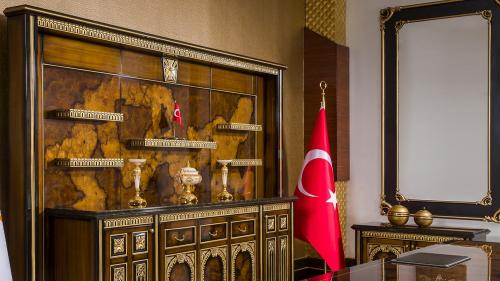 Pietra Vip Makam Takımı