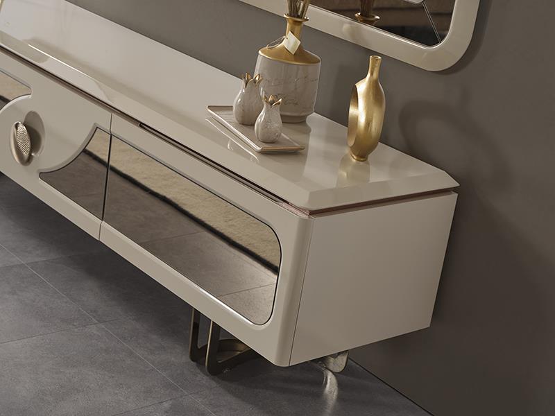 Gucci Yemek Odası Takımı